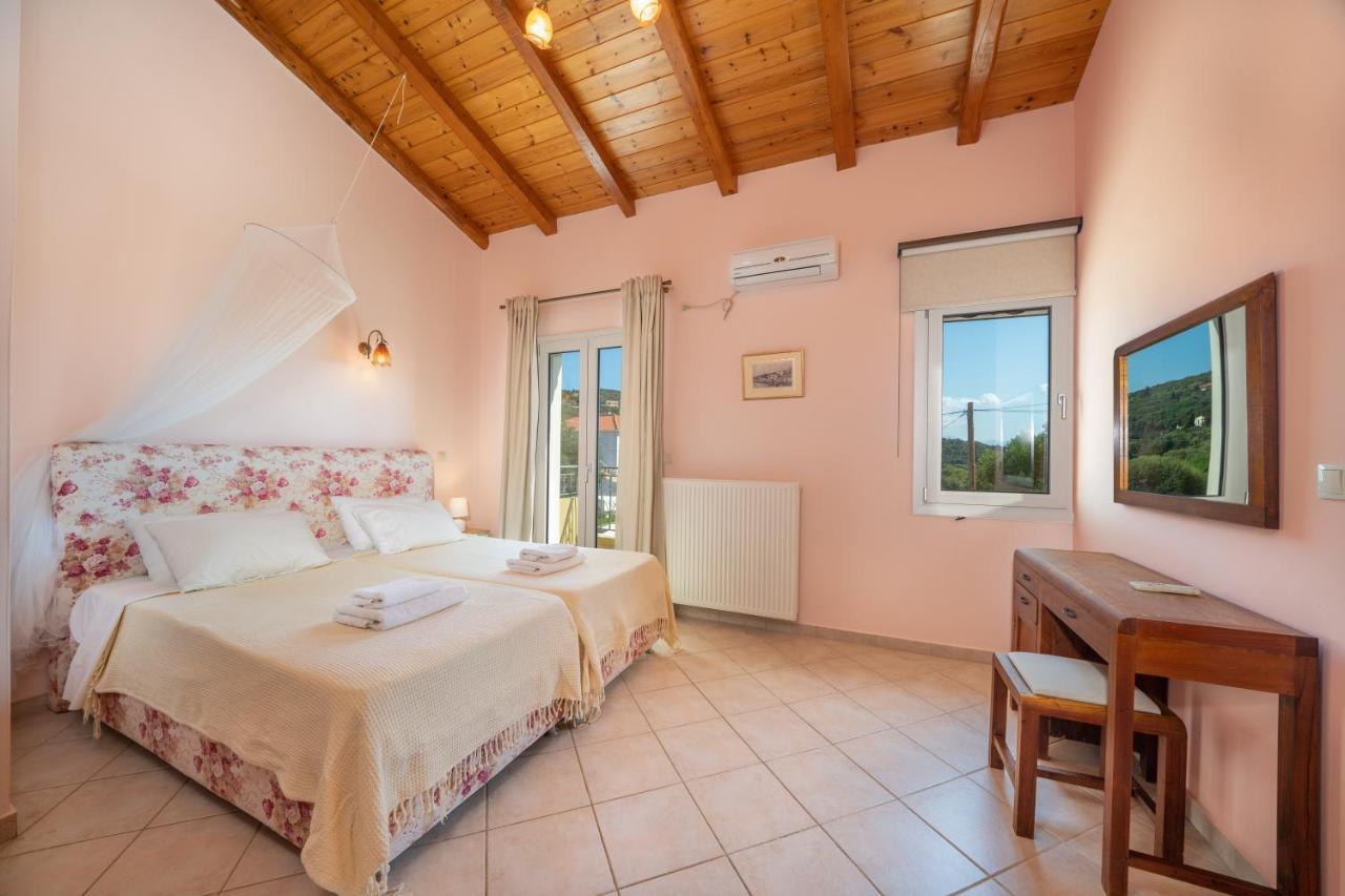 Villa Emily Fiskardo Exteriör bild